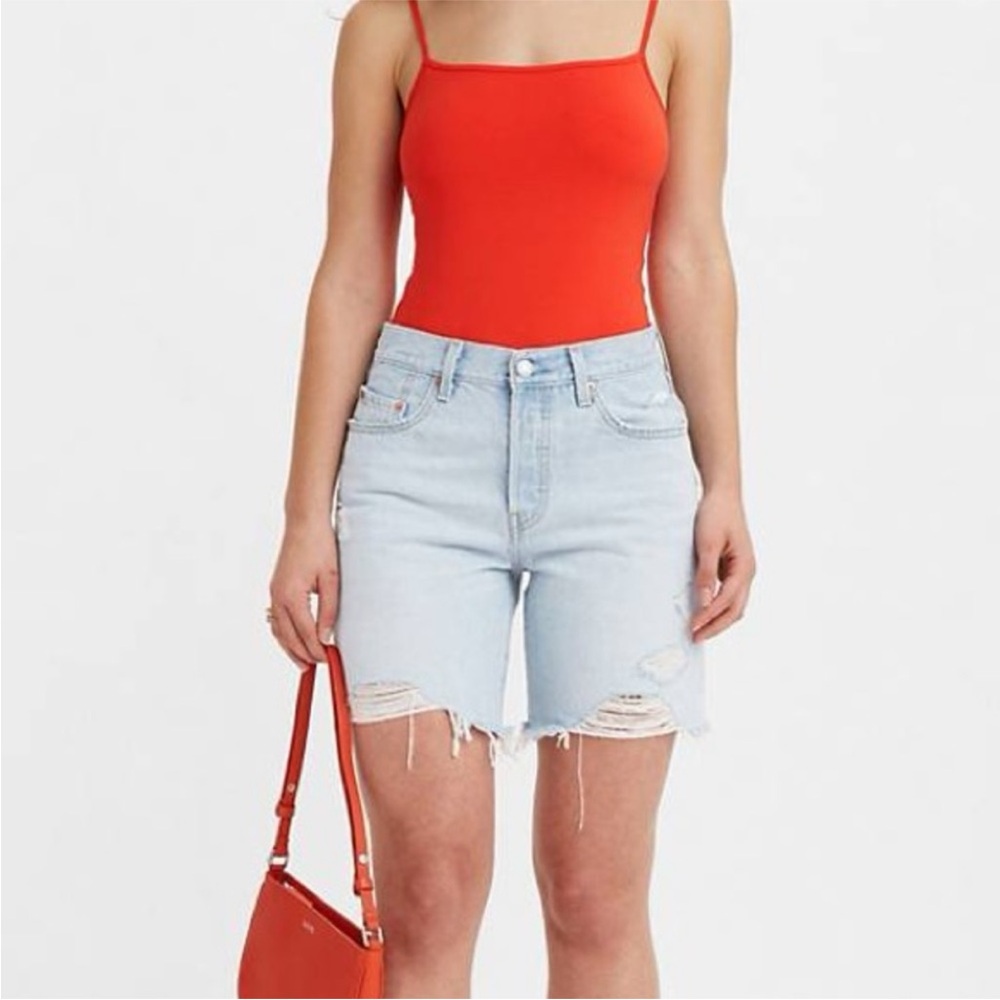 Levi’s 501 90s Shorts size 24 like new!! Never worn!!